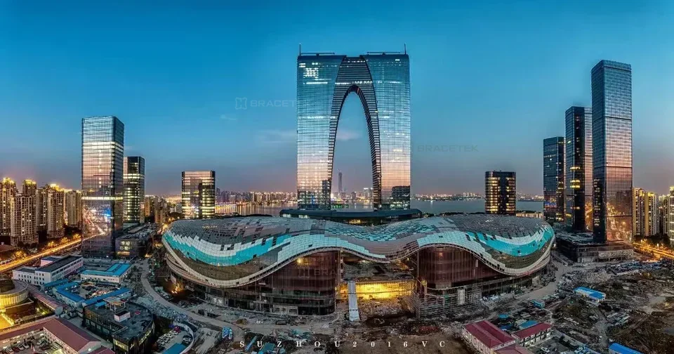 苏州中心 · 支架应用现场
